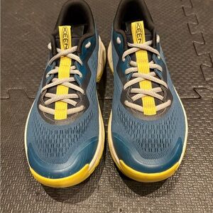 Women's KEEN Versacore Speed Trail Running Shoes Size 7